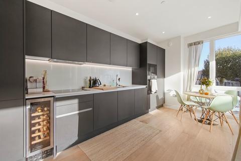 2 bedroom apartment for sale - Fermoy Road, London
