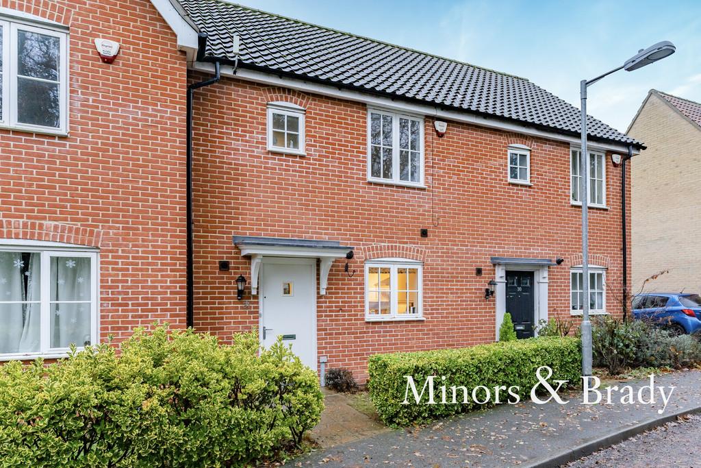 Little Plumstead, Norwich 2 bed terraced house £900 pcm (£208 pw)