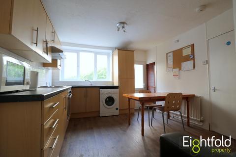 4 bedroom terraced house to rent, St. Pauls Street, Brighton