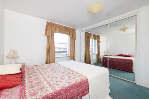 4/2, 25 St. Andrews Square, Glasgow, G1 5PQ