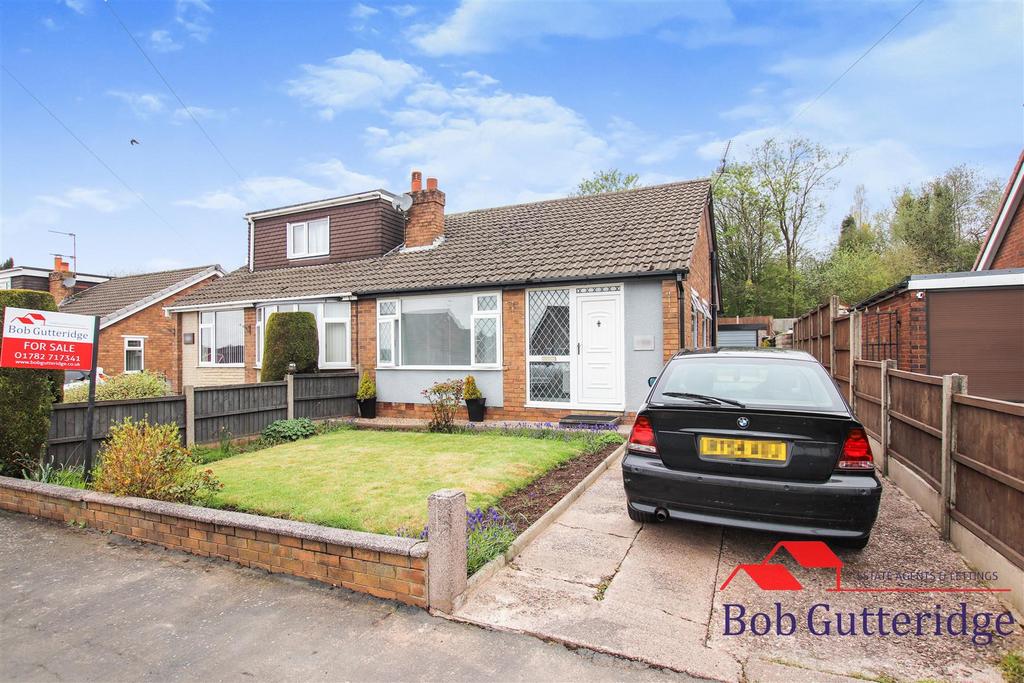 Fearns Avenue, Bradwell, Newcastle 3 bed semidetached house £165,000