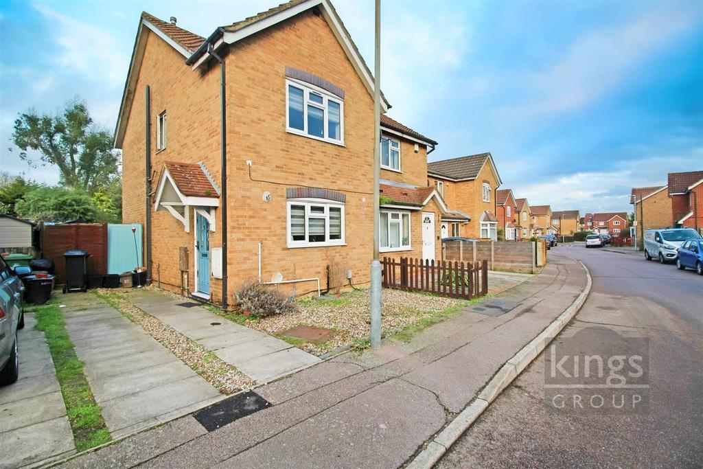 Teresa Gardens, Waltham Cross 3 bed semidetached house £449,995
