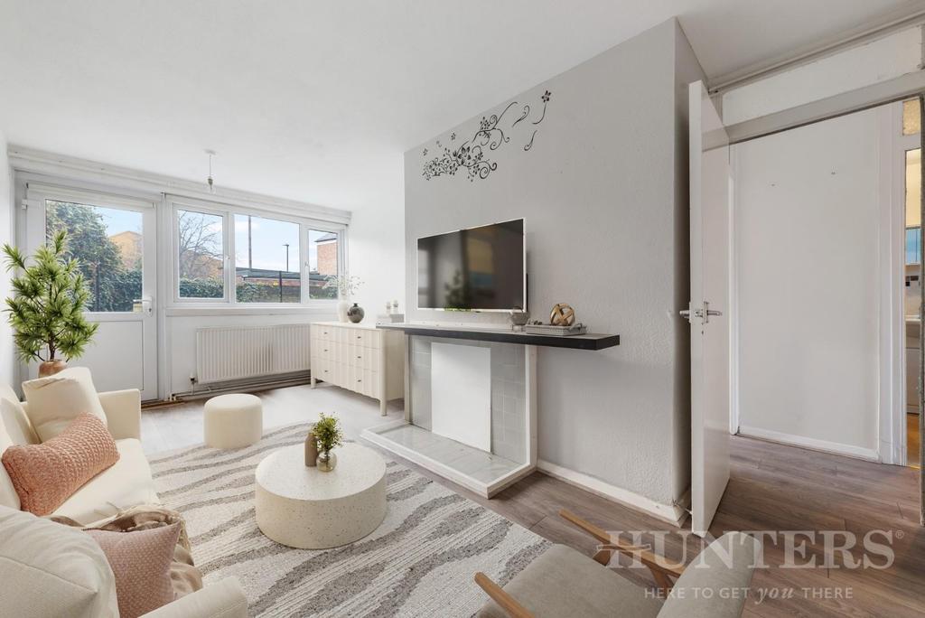 38 Newton Road N15 4 PJ 4 Virtual Staging.jpg