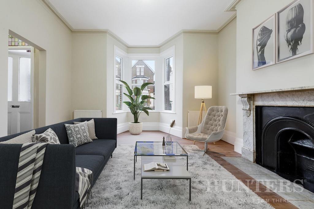 7 St. Pauls Road N17 0 NB-2-Virtual Staging.jpg
