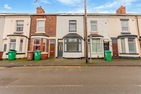 5 bedroom terraced house for sale, Claude Street, Dunkirk, Nottingham NG7 2LA