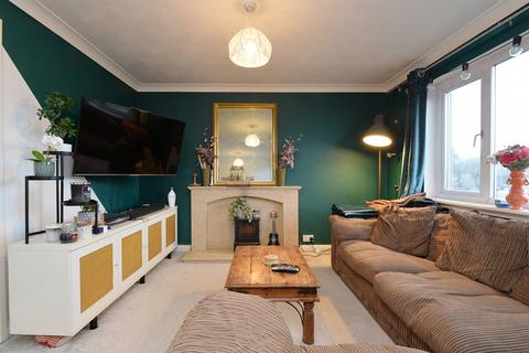 46/4 Captains Drive, Edinburgh, EH16 6QL