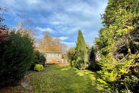 1 Harestock Road, Winchester, SO22 6NS