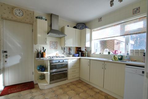 1 Harestock Road, Winchester, SO22 6NS
