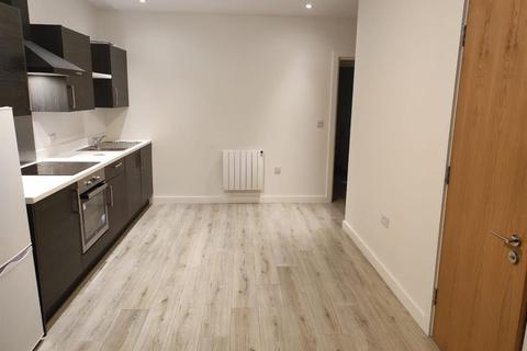 2 bedroom flat to rent - Ewell Road, Tolworth, Surbiton, KT6