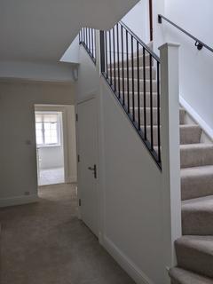 Bearsland Queens Drive, Oxshott, Leatherhead, KT22 0PF