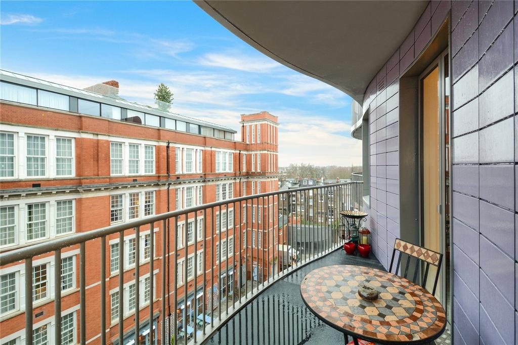 Esther Anne Place, Angel, London 1 bed flat £3,400 pcm (£785 pw)