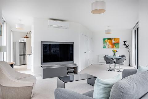 2 bedroom flat for sale, Edmunds House, Colonial Drive, London