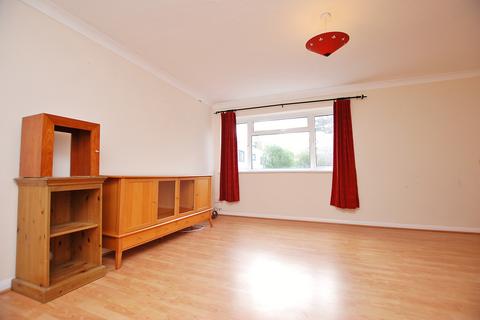 3 bedroom end of terrace house to rent, Hilgay, Guildford, Surrey, GU1