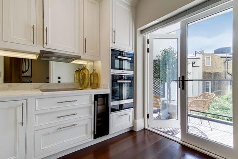 2 bedroom flat to rent, 1-3 Prince of Wales Terrace, London