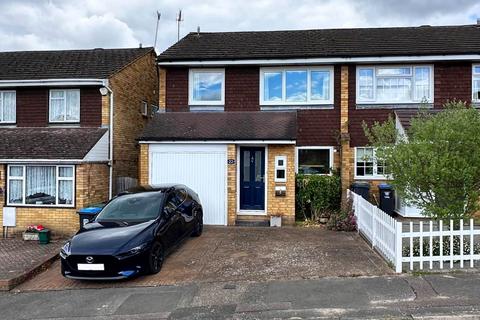 3 bedroom semi-detached house for sale, WROXHAM AVENUE, Hemel Hempstead