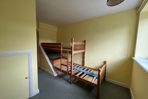 41 Burrow Road, Chigwell, IG7 4HB