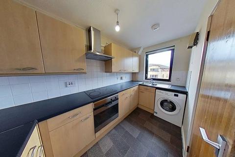 2 bedroom flat to rent, Milnpark Gardens, Glasgow, G41
