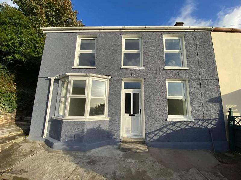 Lletty Harri, Port Talbot, Neath Port... 3 bed semidetached house £750 pcm (£173 pw)