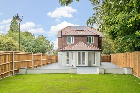 Azalea Birtley Road, Bramley, Guildford, GU5 0HY