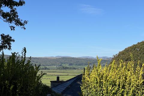 2 bedroom terraced house to rent, Beathwaite Gardens, Levens