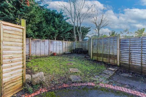 6 Cadbury Square, Congresbury, Bristol, BS49 5HW