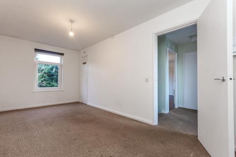 6 Cadbury Square, Congresbury, Bristol, BS49 5HW