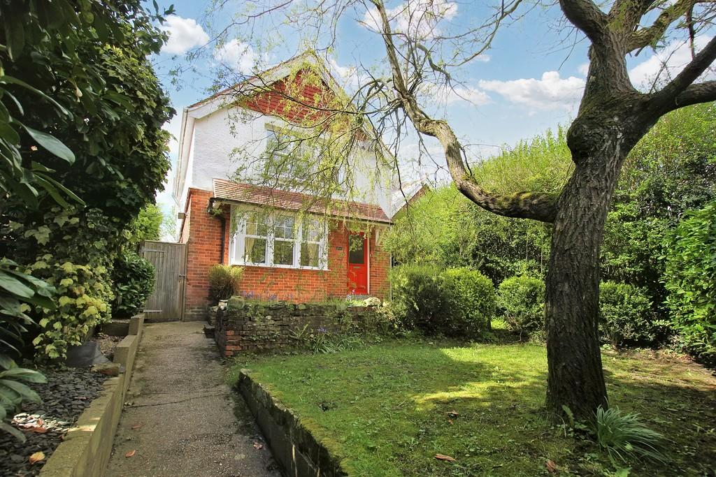 Maynards Green, Heathfield 4 bed detached house for sale £475,000