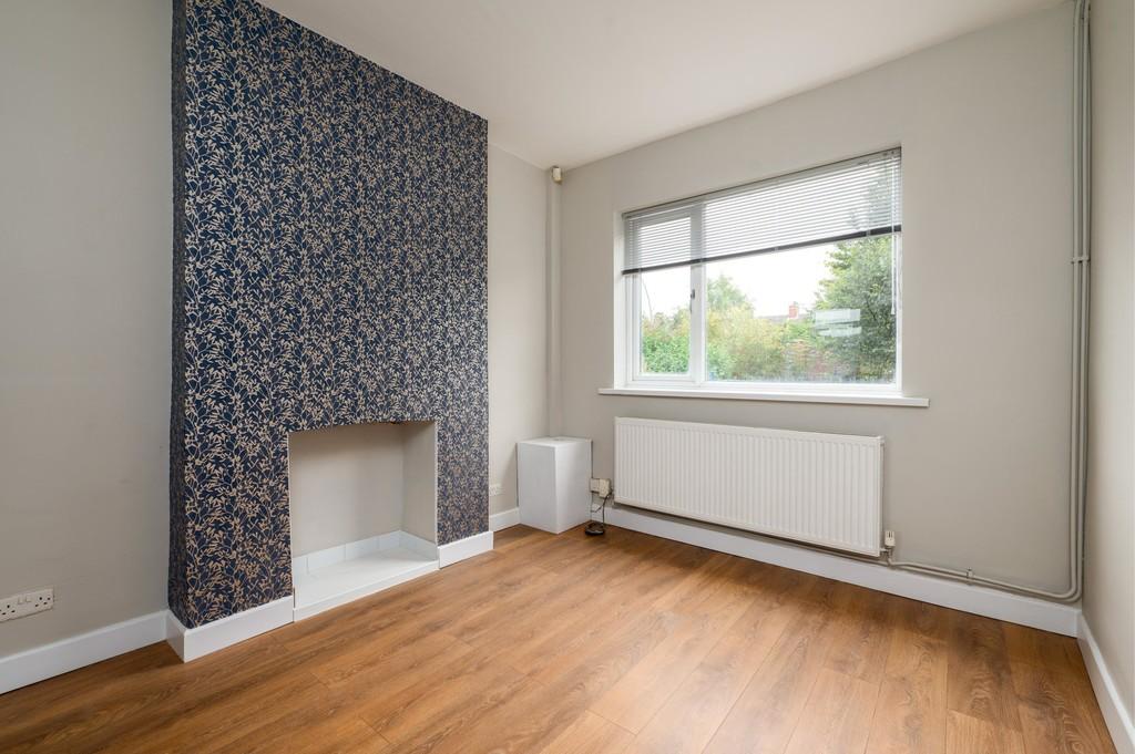17-Highfield-Avenue-Grimsby-7