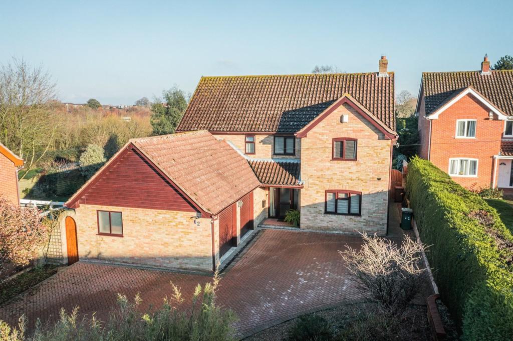 Attleborough 4 bed detached house for sale £595,000