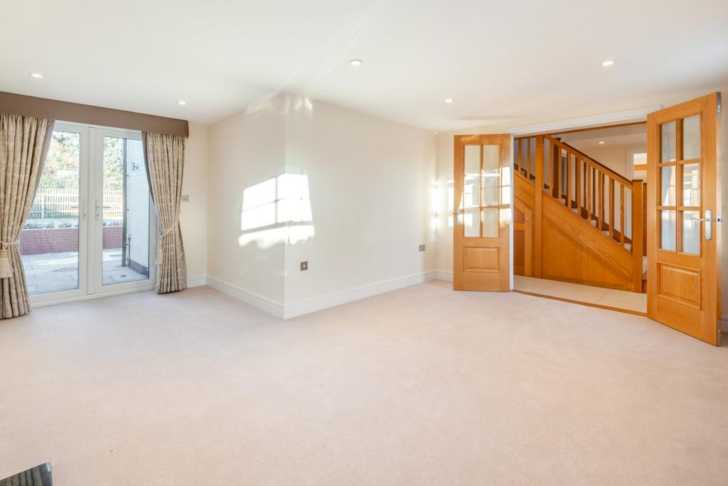 Lovel Road, Winkfield, Windsor, Berkshire 4 bed detached house for sale £1,250,000