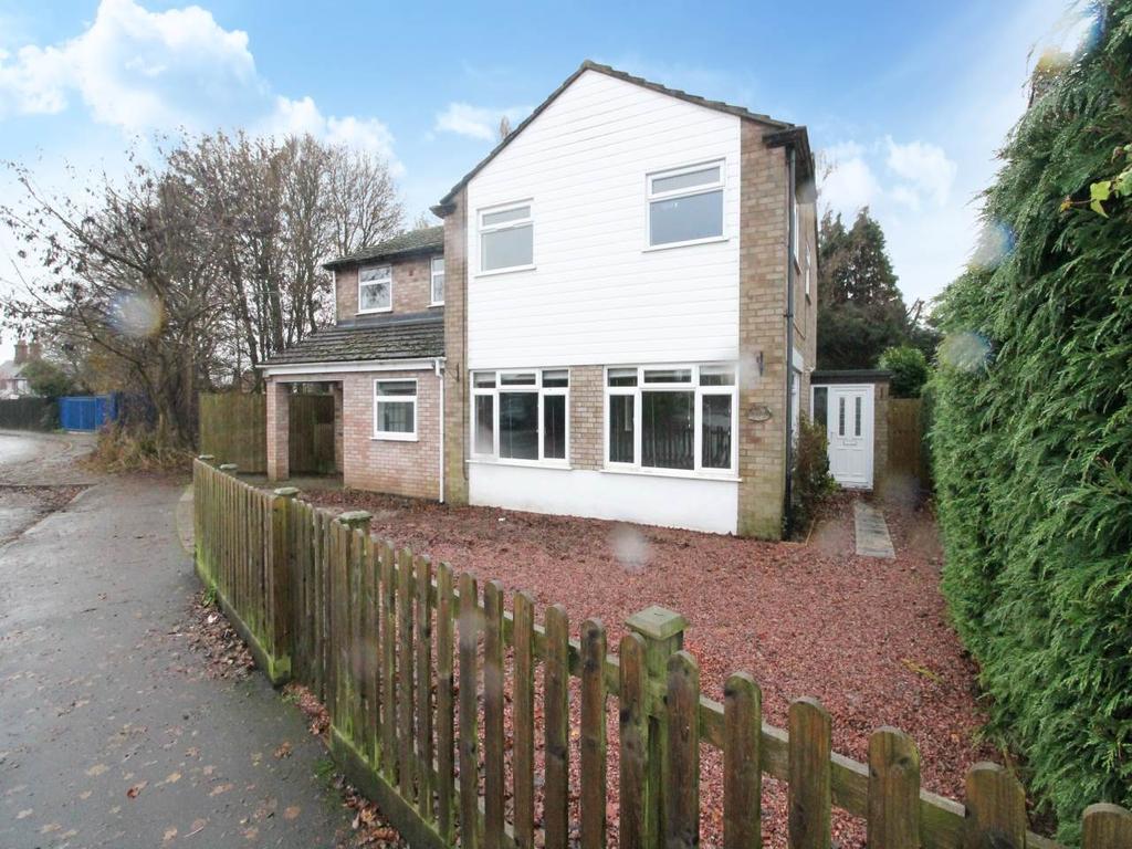 42 Peachley Gardens, Lower Broadheath, Worcester 4 bed house to rent