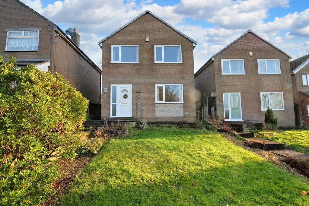 Earle Street, NewtonleWillows, WA12 3 bed detached house £240,000