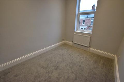 2 bedroom apartment to rent, Eastbourne Avenue, Gateshead, NE8