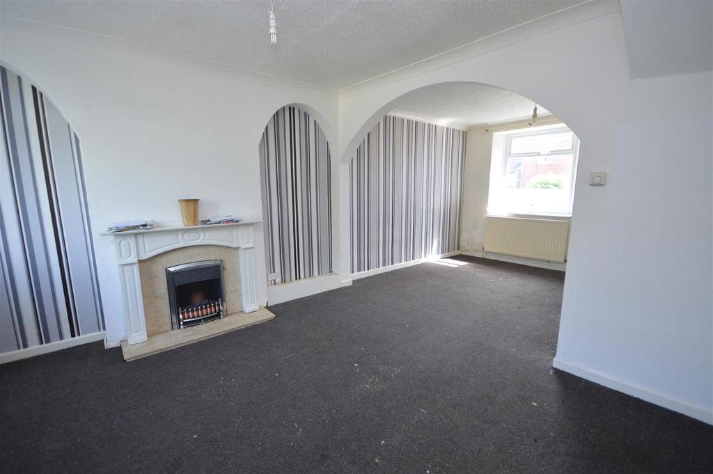 Wolsingham Road, Tow Law, 3 bed terraced house £52,500