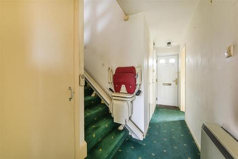 2 Manor Close, Shipton Bellinger, Tidworth, SP9 7UH