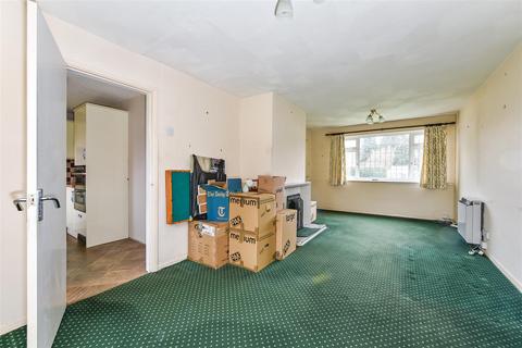 2 Manor Close, Shipton Bellinger, Tidworth, SP9 7UH