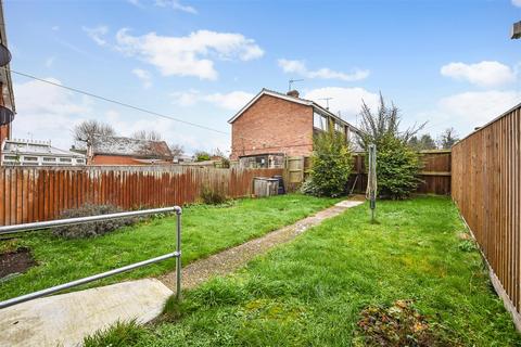 2 Manor Close, Shipton Bellinger, Tidworth, SP9 7UH