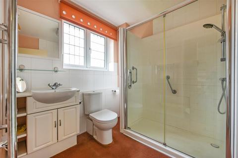 2 Manor Close, Shipton Bellinger, Tidworth, SP9 7UH