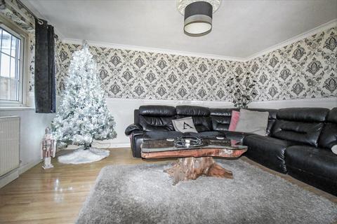 131 Haydock Garth, Bransholme, Hull, HU7 4LW