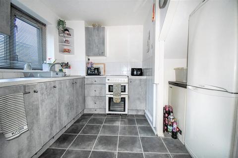 131 Haydock Garth, Bransholme, Hull, HU7 4LW