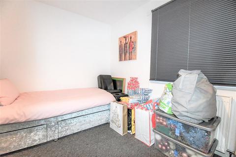 131 Haydock Garth, Bransholme, Hull, HU7 4LW