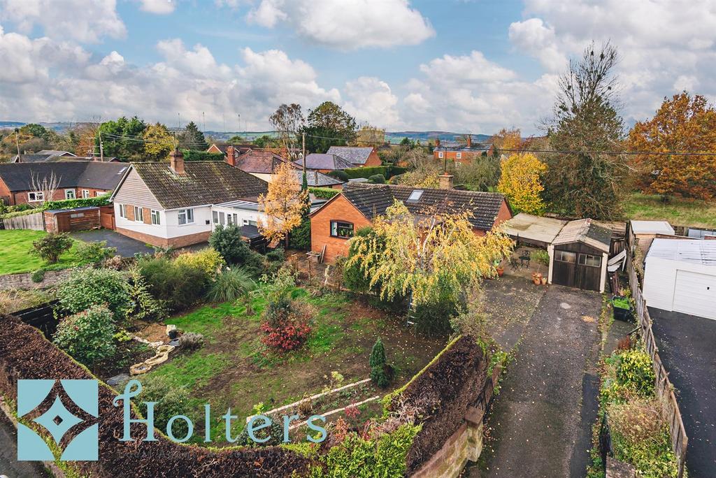 Wyson, Brimfield, Ludlow 3 bed detached bungalow £249,950