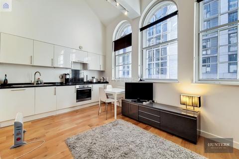 1 bedroom flat for sale, 26 Savage Gardens, London, EC3N 2AR