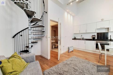 1 bedroom flat for sale - 26 Savage Gardens, London, EC3N 2AR