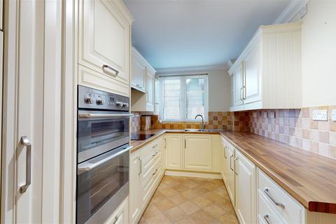 2 bedroom apartment for sale - Sea Road, Westgate-On-Sea