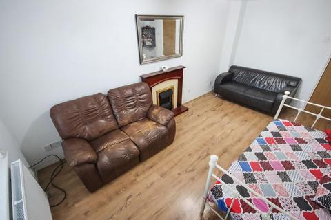 5 Limetrees Close, Middlesbrough, TS2 1SL