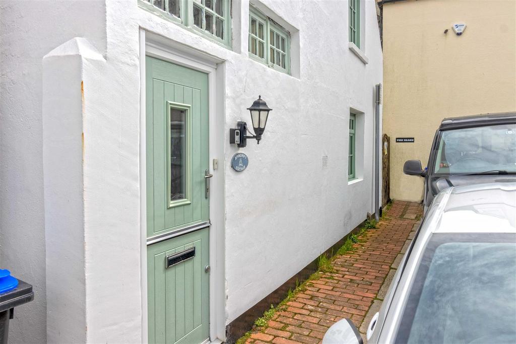 Western Row, Worthing 1 bed cottage £290,000