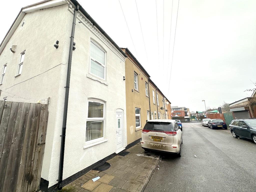 Avon Street, Sparkhill, Birmingham... 4 bed end of terrace house £200,000