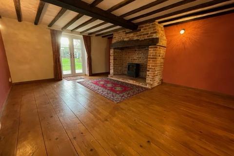 3 bedroom cottage to rent, Church Street