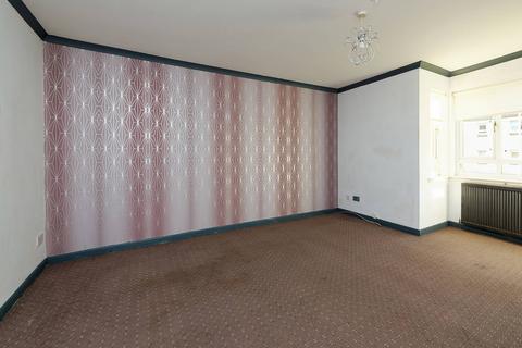 2 bedroom ground floor flat for sale - 16 Lees Court, Coatbridge, ML5 4NT
